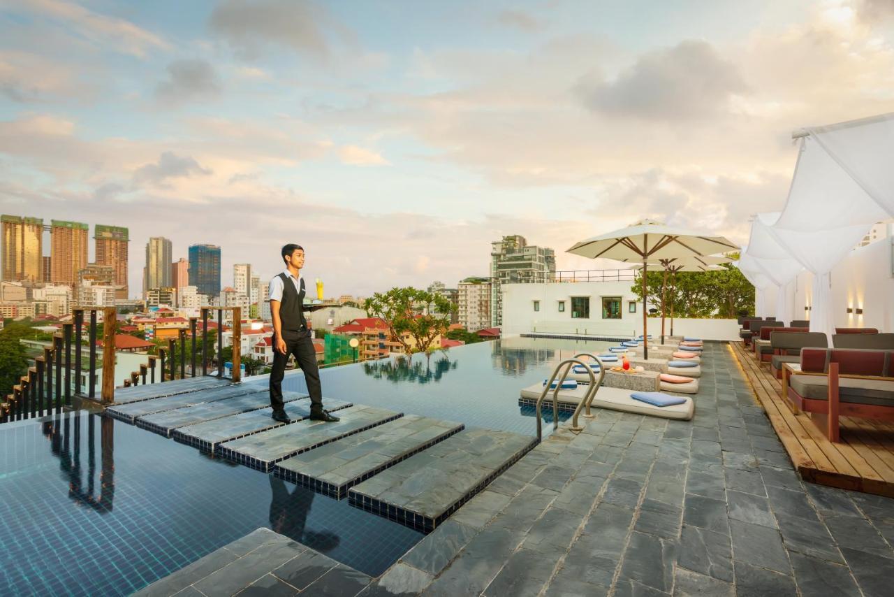Patio Hotel & Urban Resort Phnom Penh Exterior photo