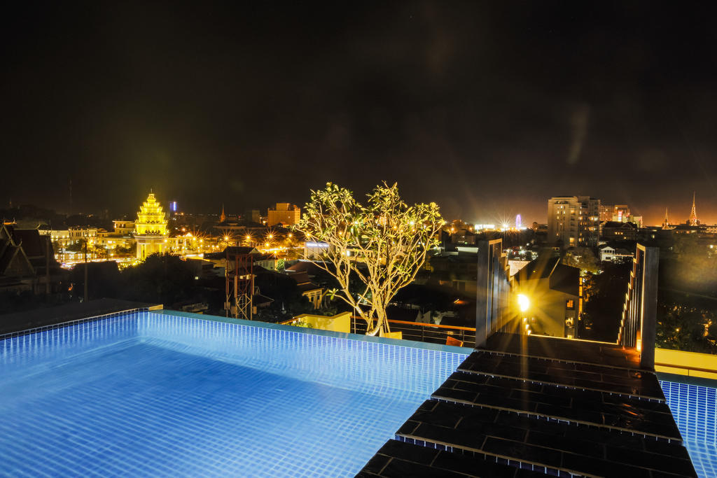 Patio Hotel & Urban Resort Phnom Penh Exterior photo