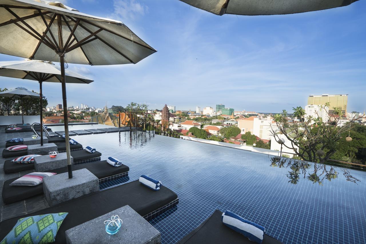 Patio Hotel & Urban Resort Phnom Penh Exterior photo
